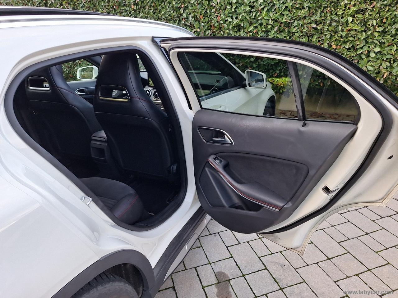 MERCEDES-BENZ GLA 200 d Automatic Premium TETTO SEDILI