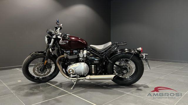 TRIUMPH Bonneville Bobber 1200