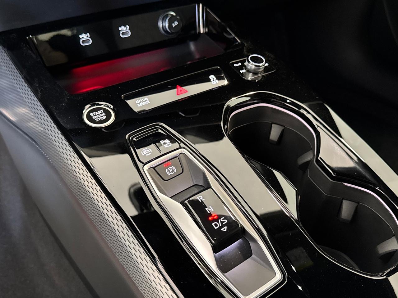 Audi A5 Avant TDI 150 kW mHEV+ S tronic Line edition