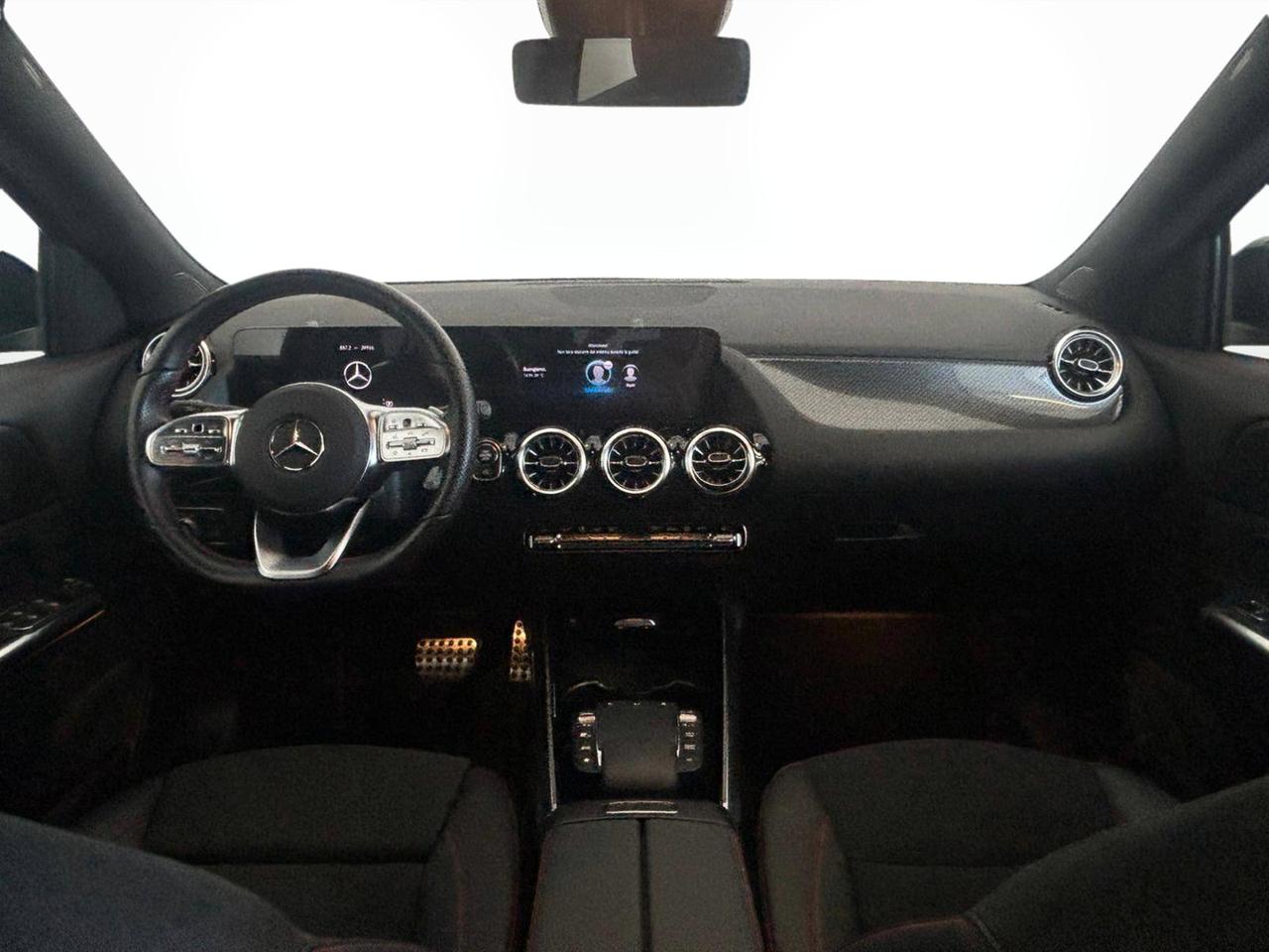 Mercedes-Benz GLA-H247 2020 - GLA 200 d Premium auto