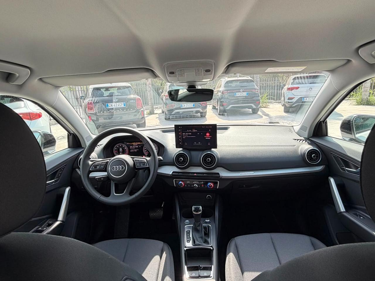 Audi Q2 35 TFSI S tronic Business Advanced