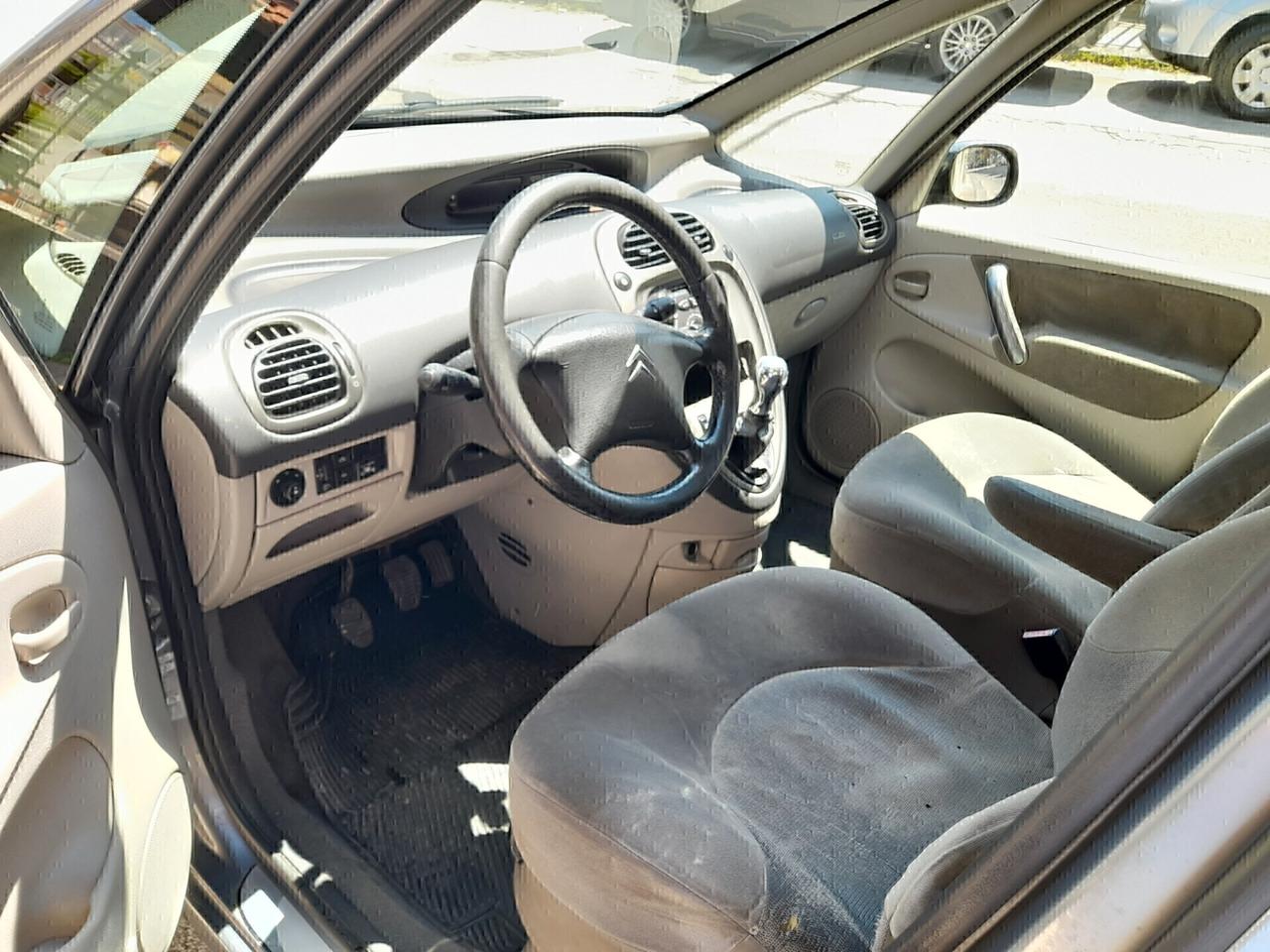 Citroen Picasso 1.6 GPL scadenza 2034