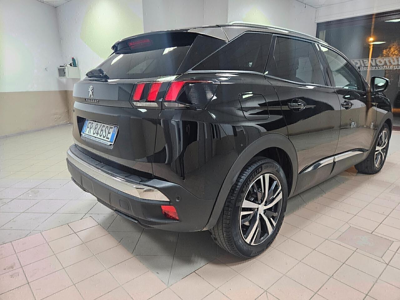Peugeot 3008 BlueHDi 130 S&S Allure