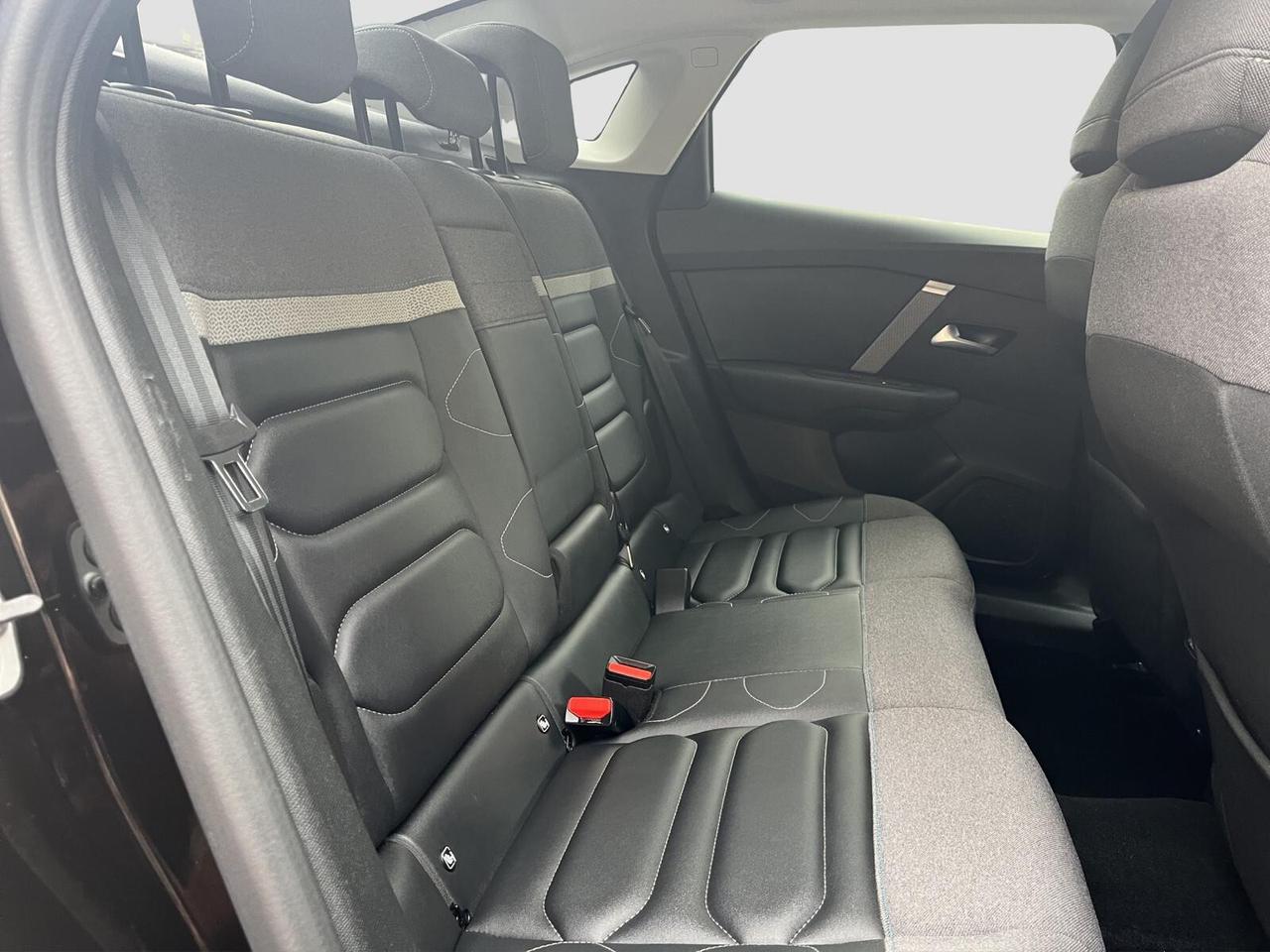 Citroen C4 X 1.2 puretech 130cv Max automatica 2024