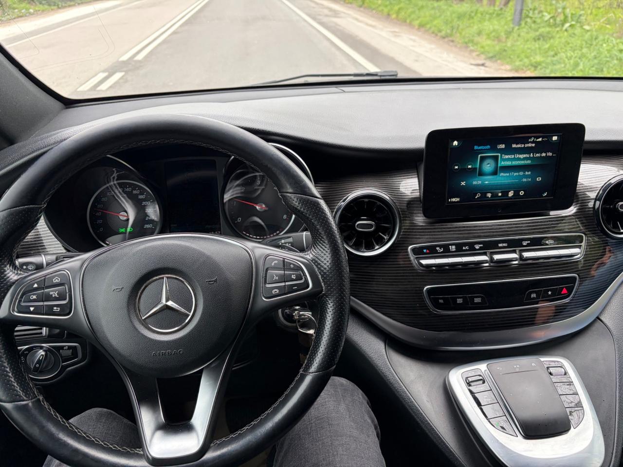 Mercedes-benz V 220 d Automatic 4Matic Premium Extralong