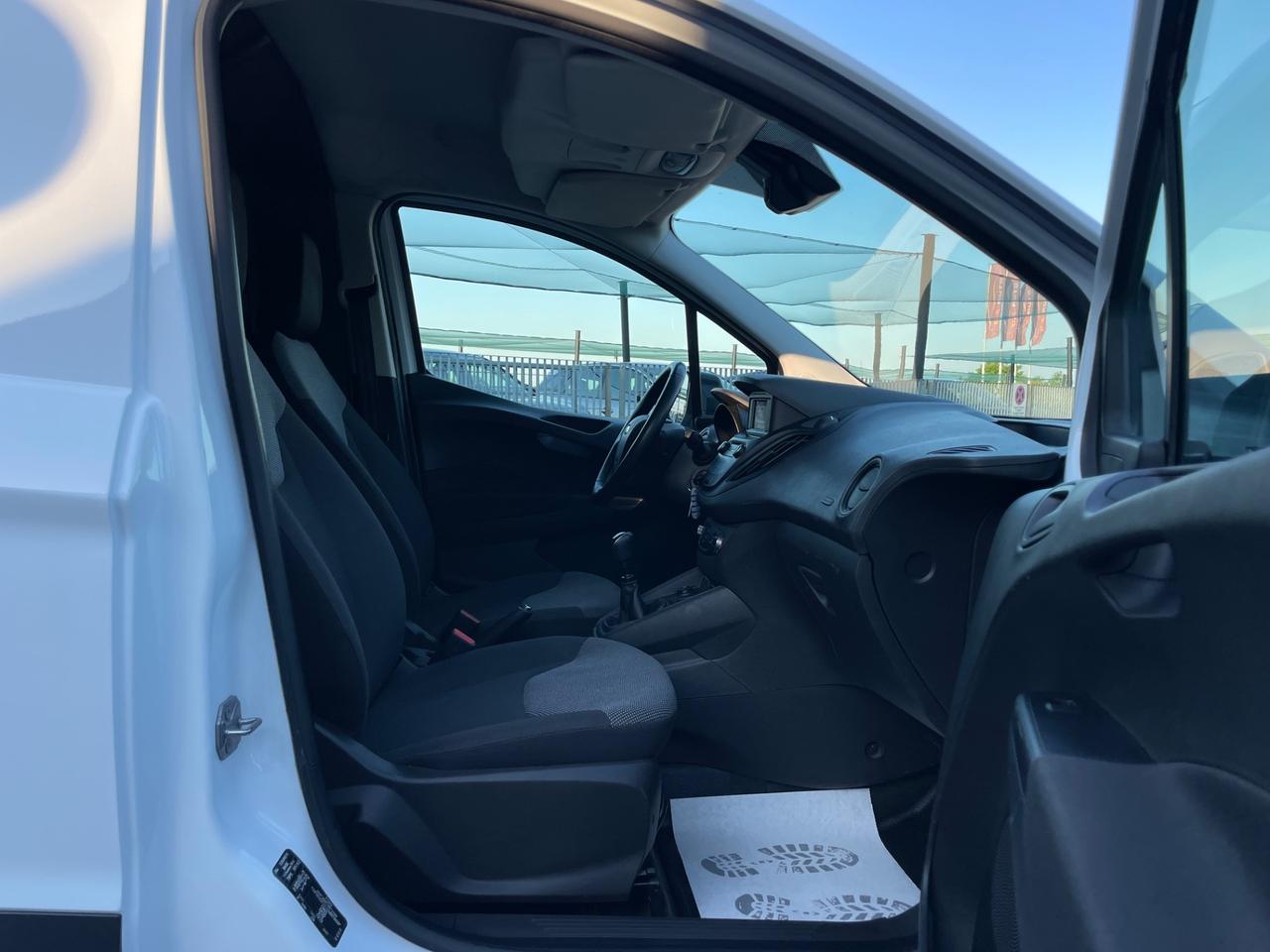 Ford Transit Courier 1.5 TDCi 75CV