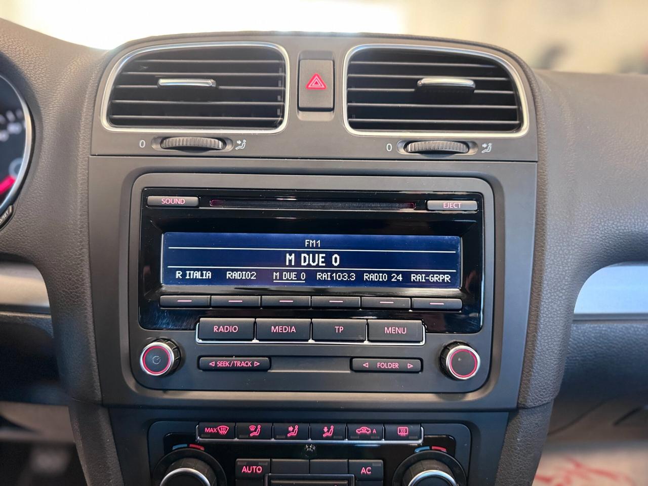 Volkswagen Golf 1.6 TDI DPF 5p. Highline