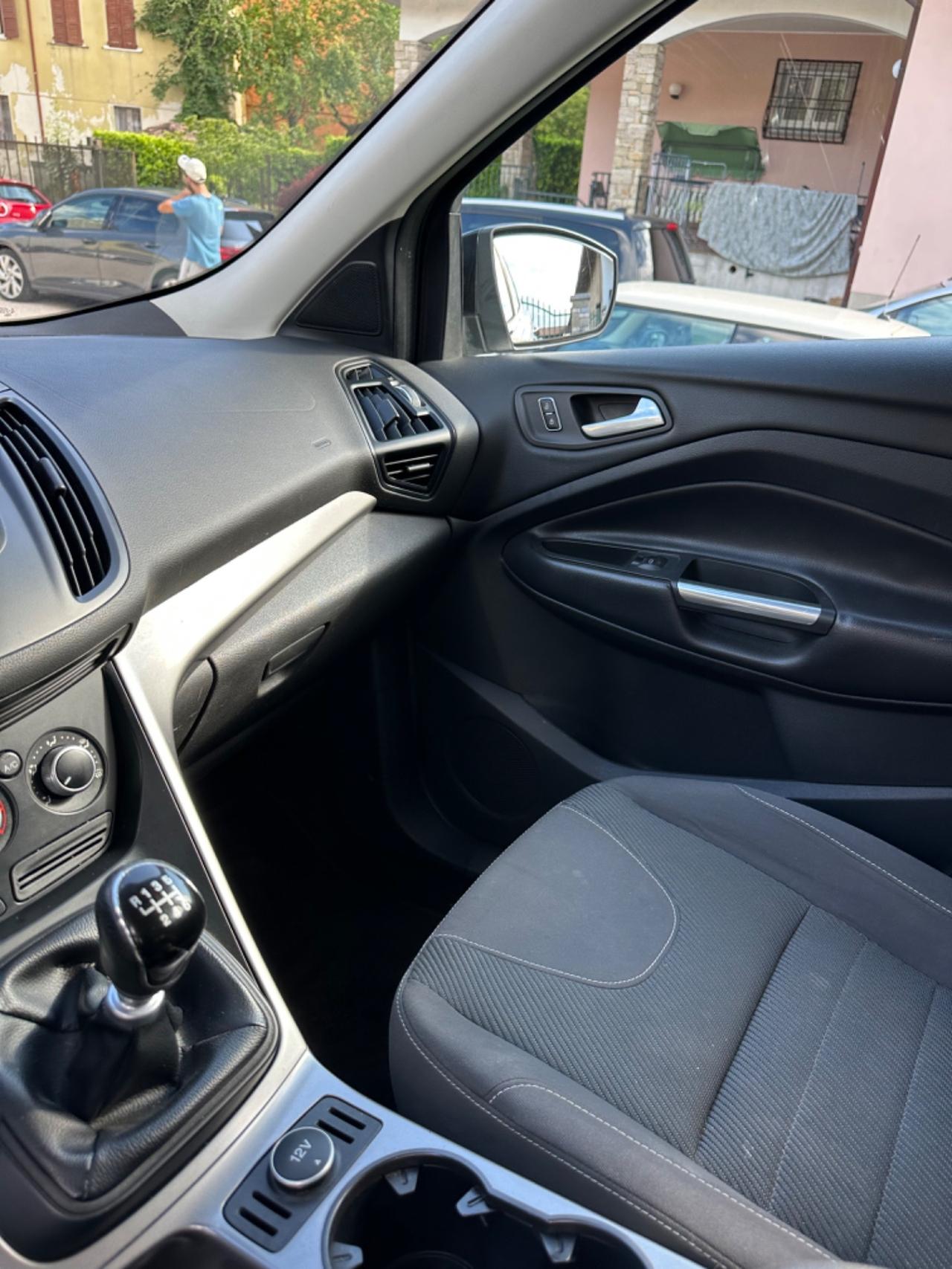 Ford KUGA 2.0 TDCI 140CV TITANIUM KMCERT GARANZ UNICOPR