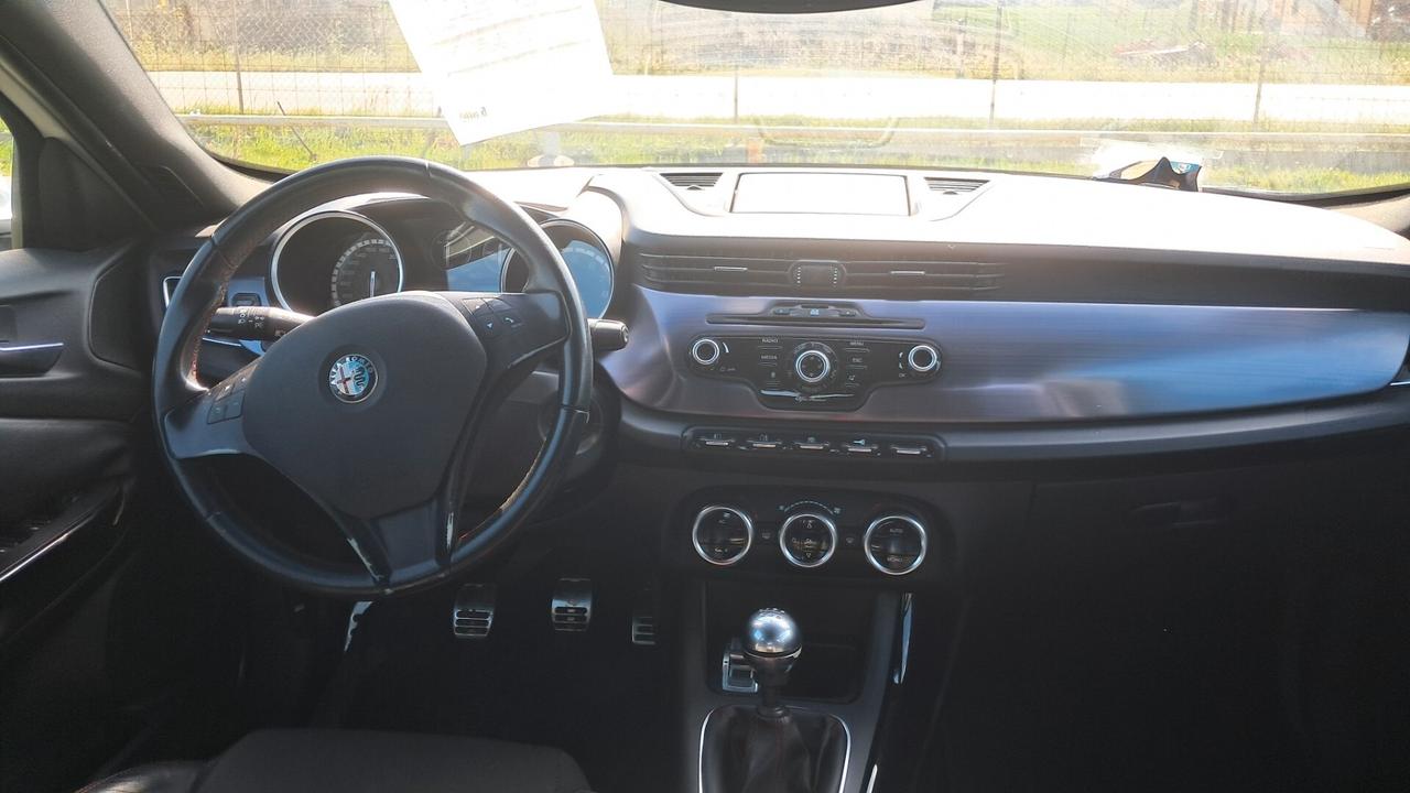 Alfa Romeo Giulietta 1.4 Turbo MultiAir Distinctive