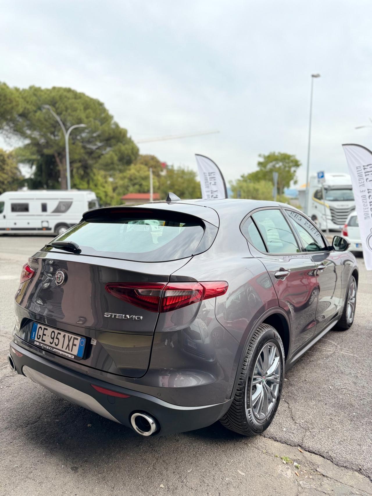 Alfa Romeo Stelvio 2.2 Turbodiesel 190 CV AT8 Q4 Executive