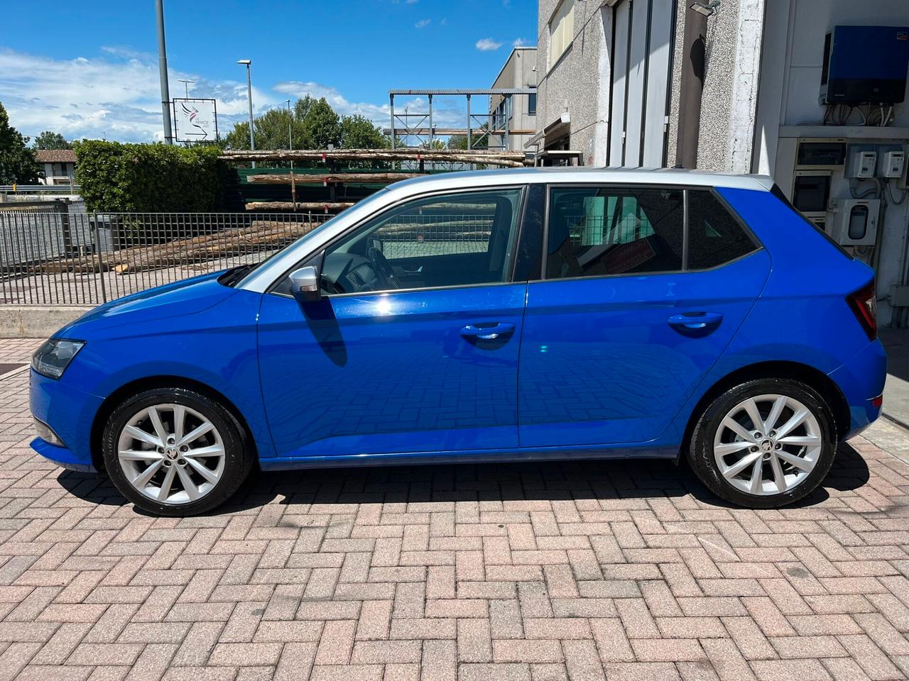 Skoda Fabia 1.0 TSI Twin Color Argento