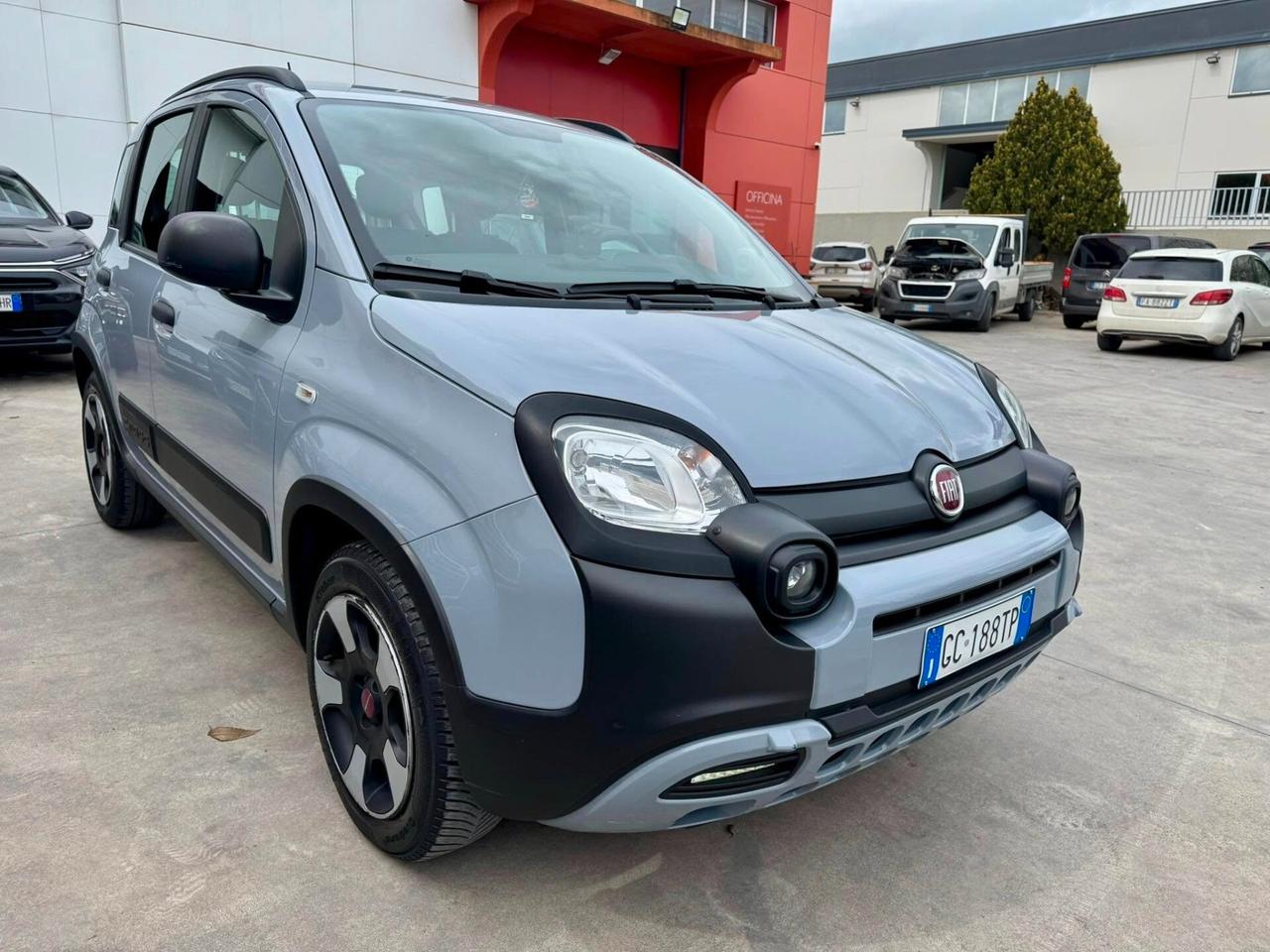 Fiat Panda 1.0 FireFly S&S Hybrid City Cross
