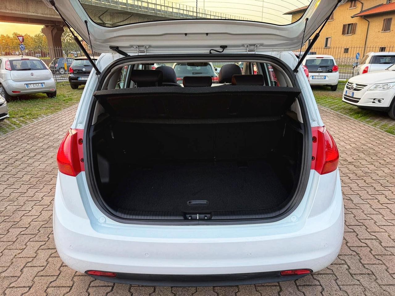 Kia Venga 1.4 CVVT OK NEOPATENTATI