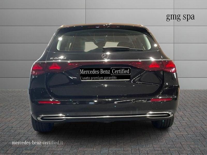 Mercedes-Benz Classe E E SW 220 d Advanced auto