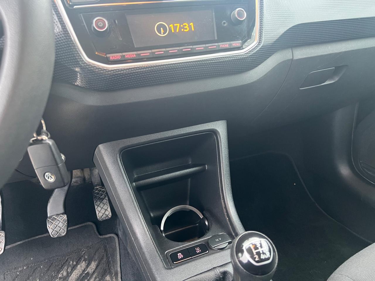 Volkswagen up! 1.0 BENZINA METANO PERMUTE RATE GARANZIA