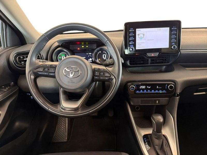 Toyota Yaris Hybrid Trend MY22