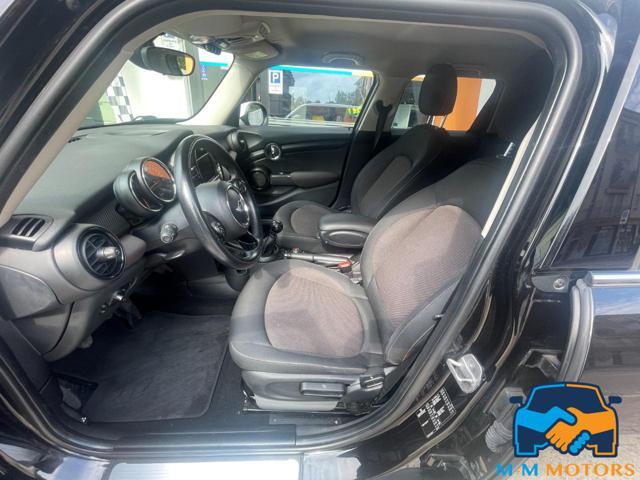 MINI Cooper 1.5 + garanzia