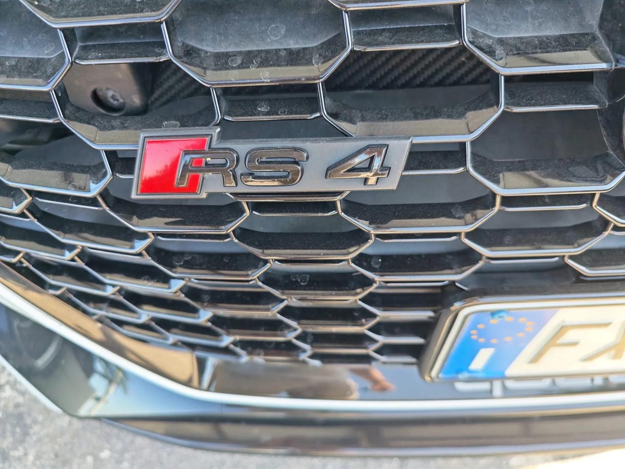 Audi RS4