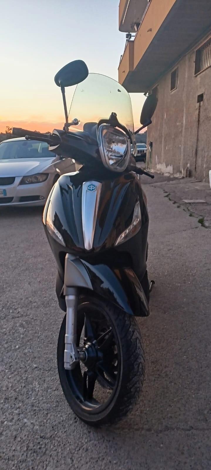 PIAGGIO BEVERLY 350