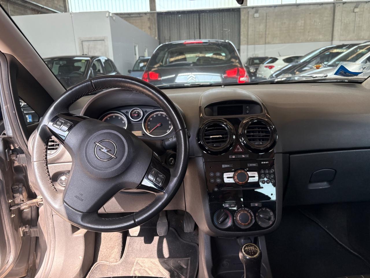 Opel Corsa 1.2 5 porte Elective