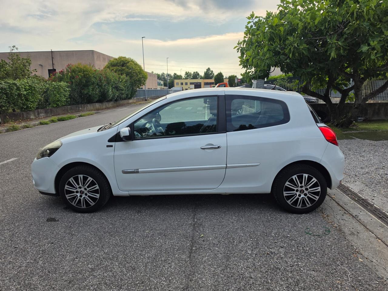 Renault Clio 1.2 75CV 5 porte Live