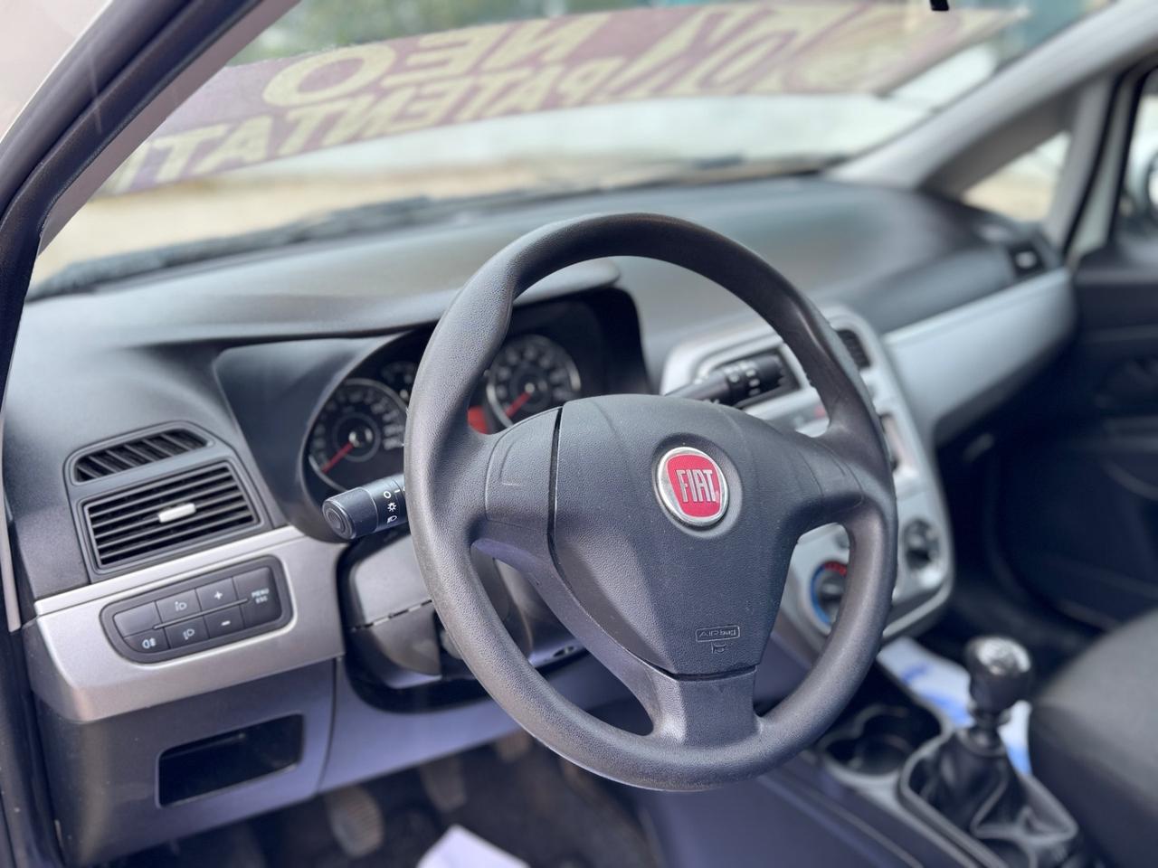 Fiat Grande Punto 1.4 Benzina metano 77cv - 2013