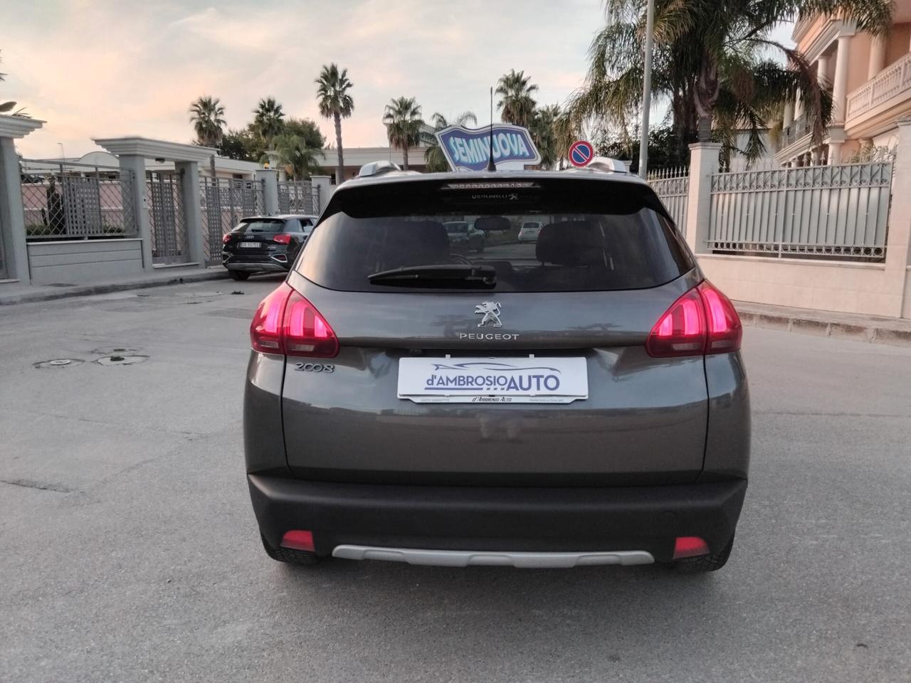 Peugeot 2008 1.6 Blue-HDi 120 cv Allure my 17