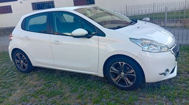 Peugeot 208 1.4 VTi 95 CV. GPL Distr Nuova