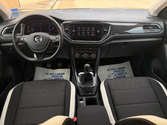 VOLKSWAGEN T-Roc 1.6 TDI Advanced *Coockpit*LED*