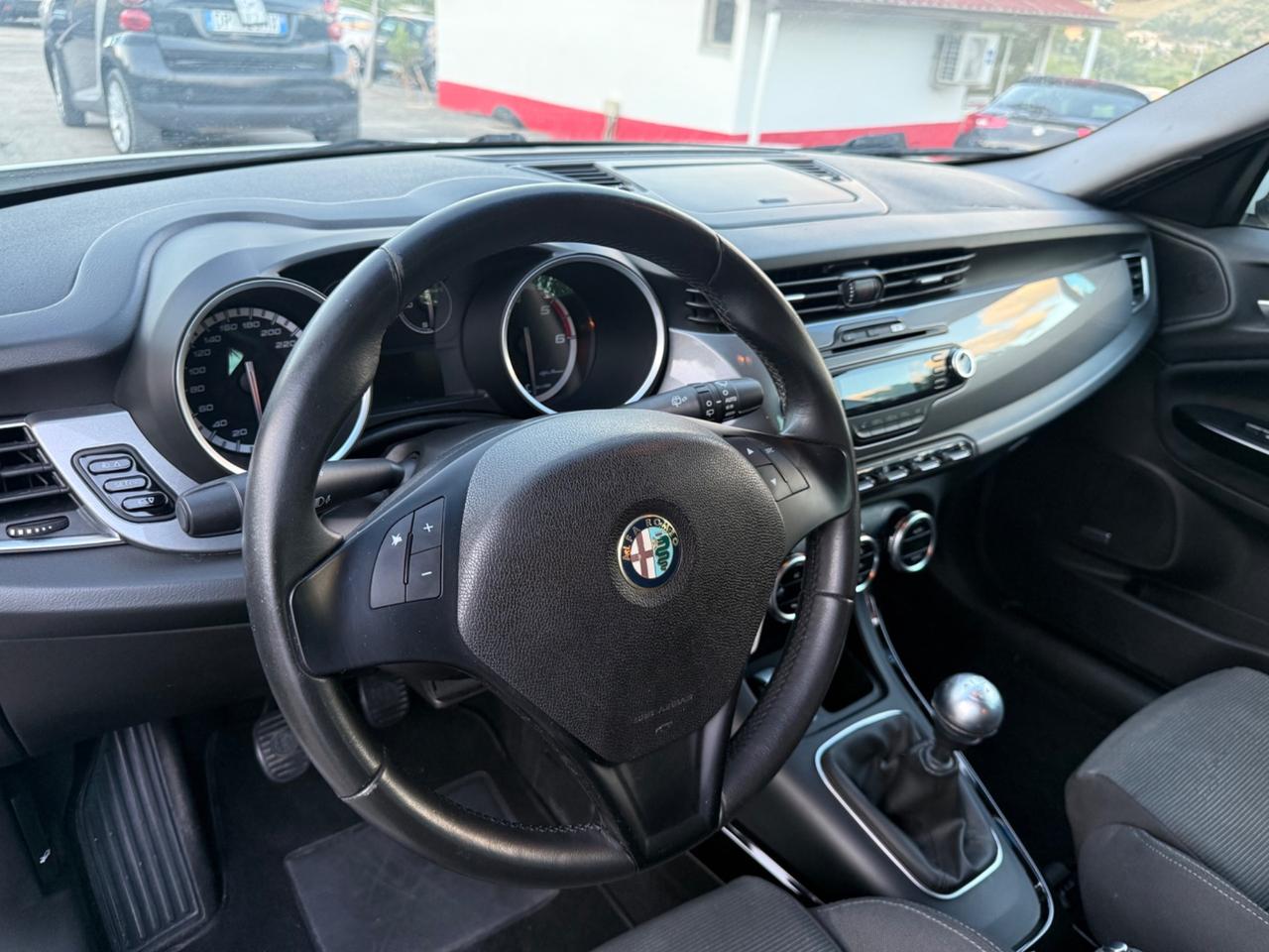Alfa Romeo Giulietta 1.6 JTDm-2 105 CV Distinctive