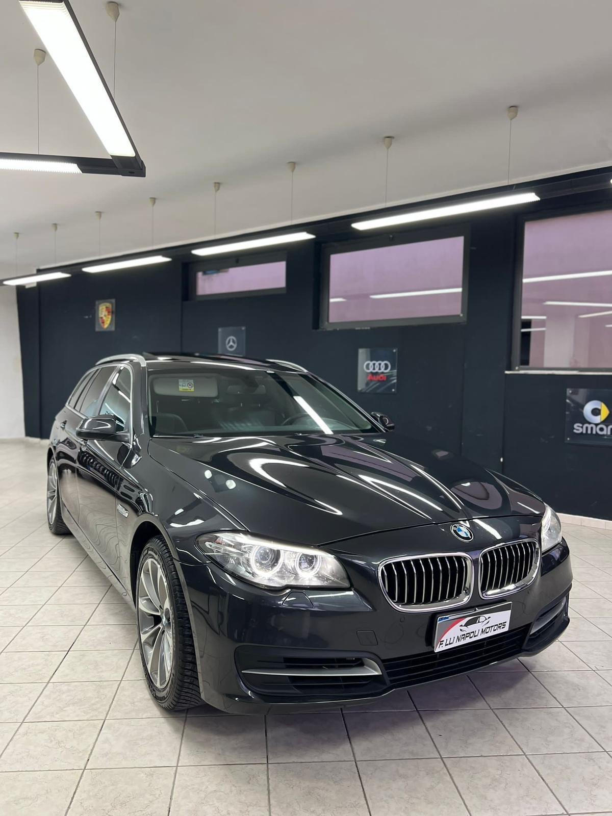 Bmw 520 520d xDrive Touring Luxury