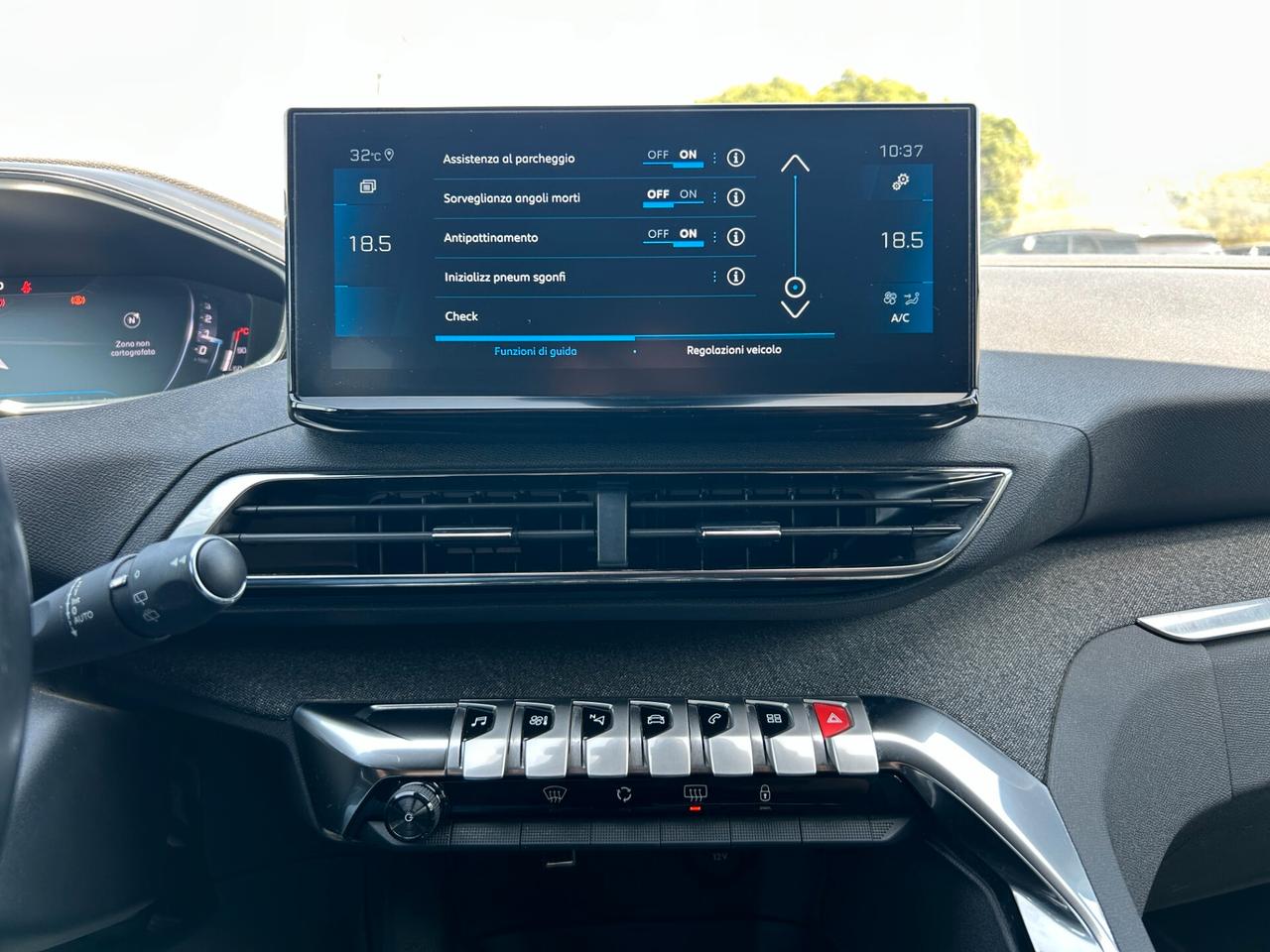 Peugeot 3008 1.5 bluehdi EAT 8 Active Pack