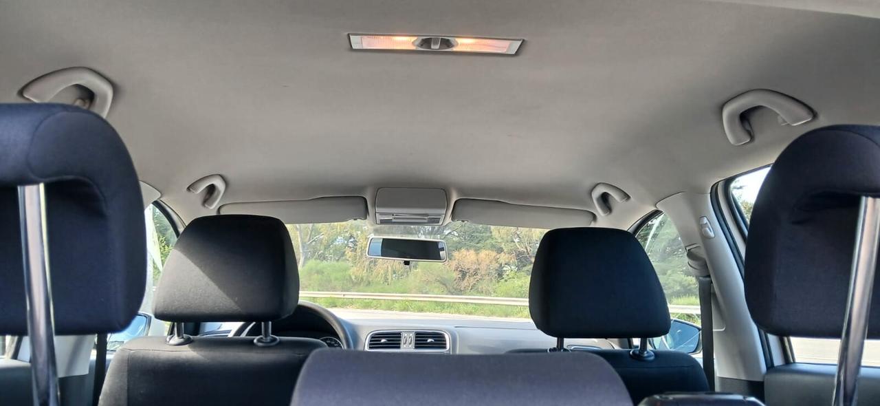 Volkswagen Polo 1.2 TDI Comfortline - 2014