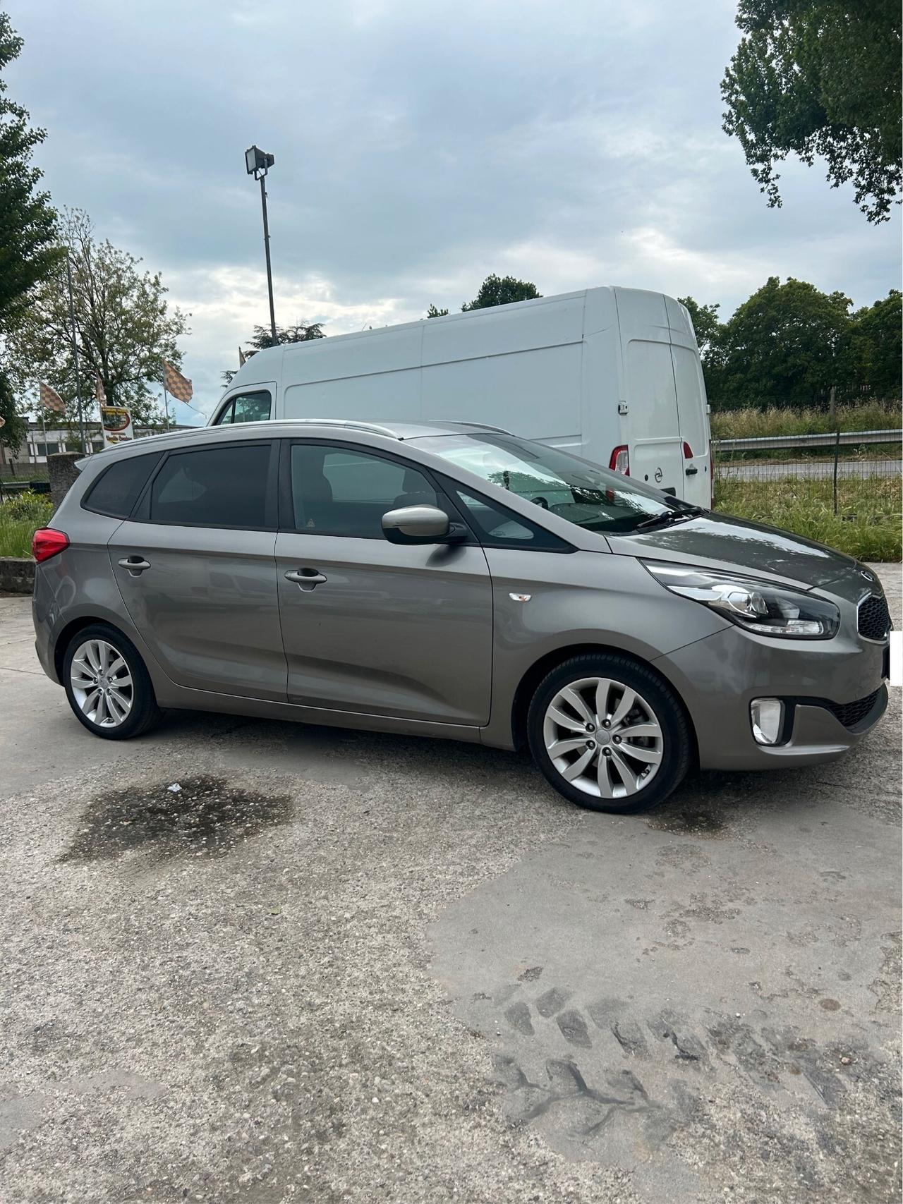 Kia Carens 1.7 CRDi 115 CV Class