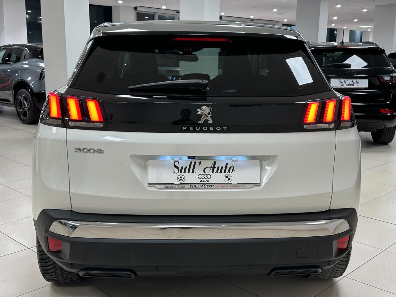 Peugeot 3008 BlueHDi 130 S&S EAT8 Allure Pack 2022