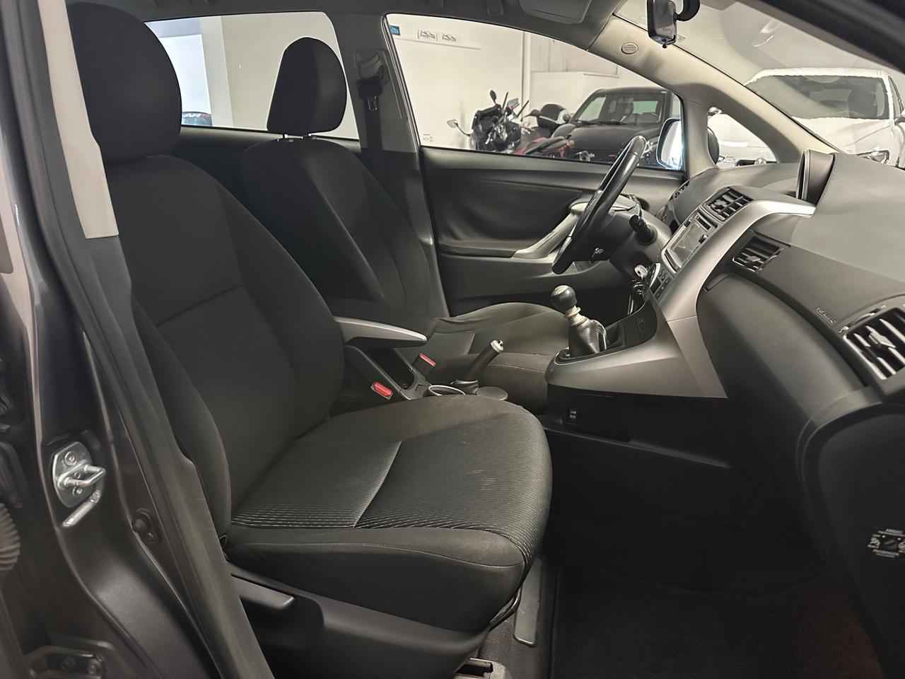 TOYOTA VERSO 2.0 D 7 POSTI 126CV PRONTA CONSEGNA