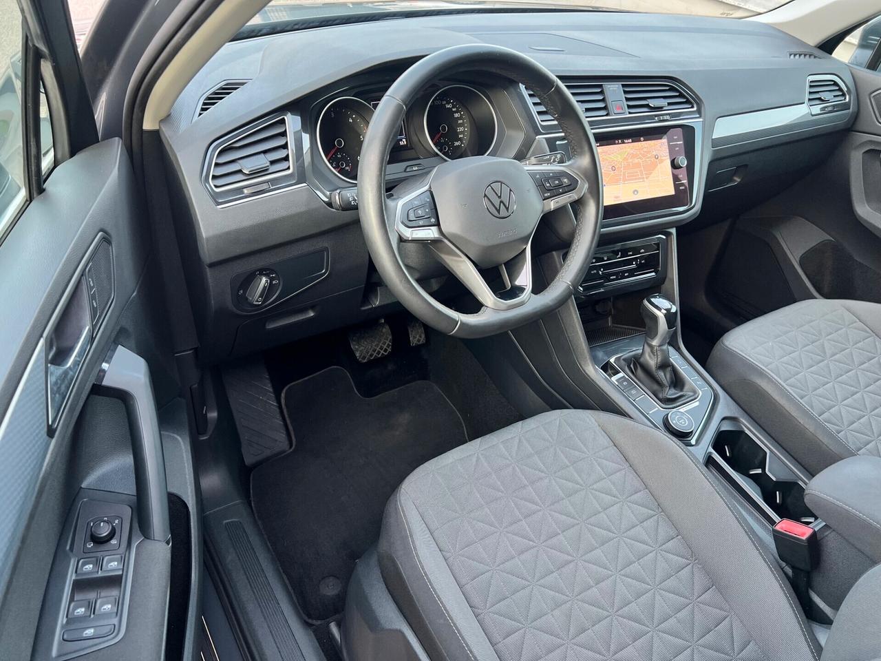 Volkswagen Tiguan 2.0 tdi Life 4motion 150cv DSG LED/NAVI/PDC PERF.