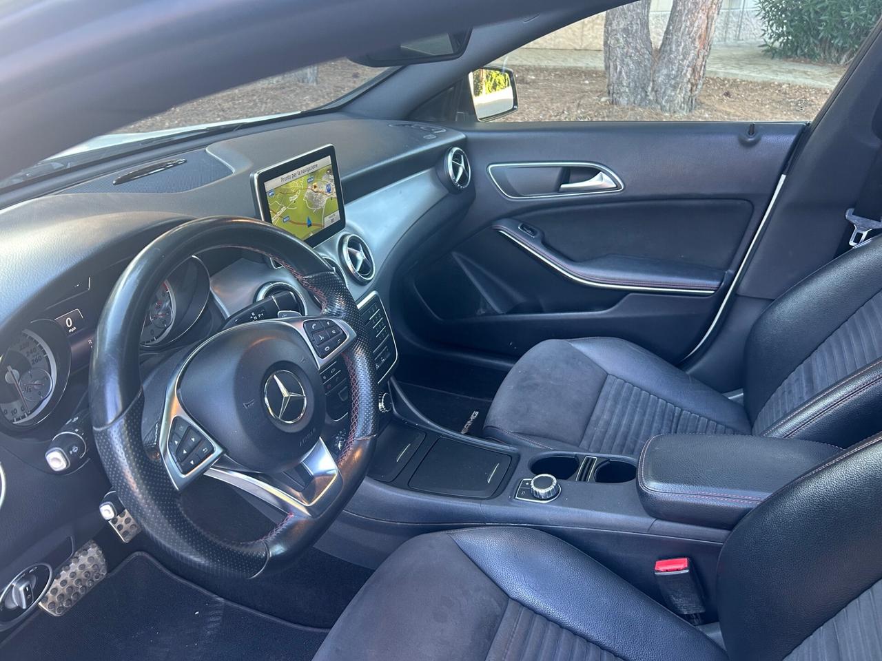 Mercedes CLA 220 d Automatic Premium amg