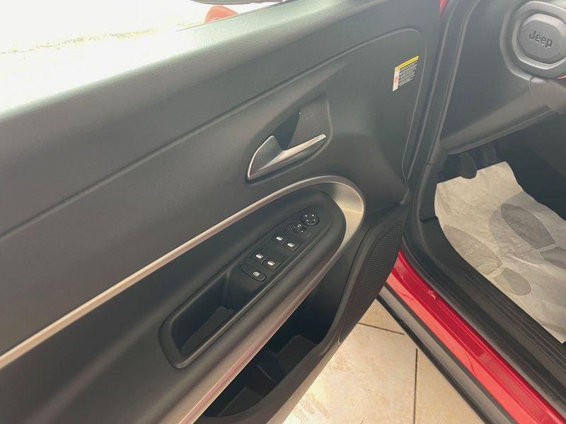 Jeep Avenger 1.2 Turbo Summit NO VINCOLO FINANZIAMENTO