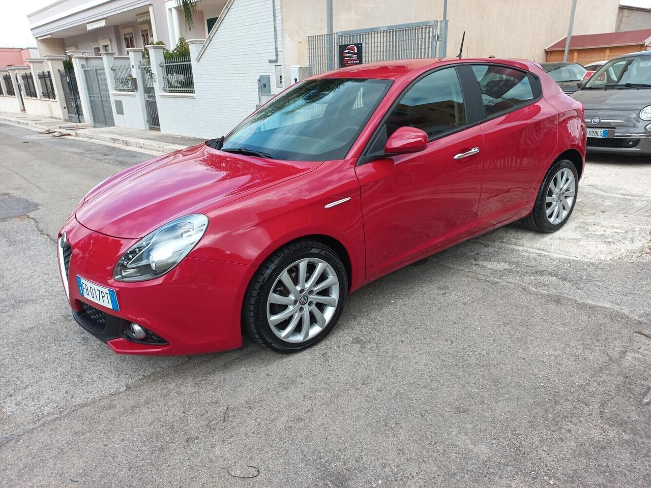 Alfa Romeo Giulietta 1.6 JTDm-2 120 CV Distinctive