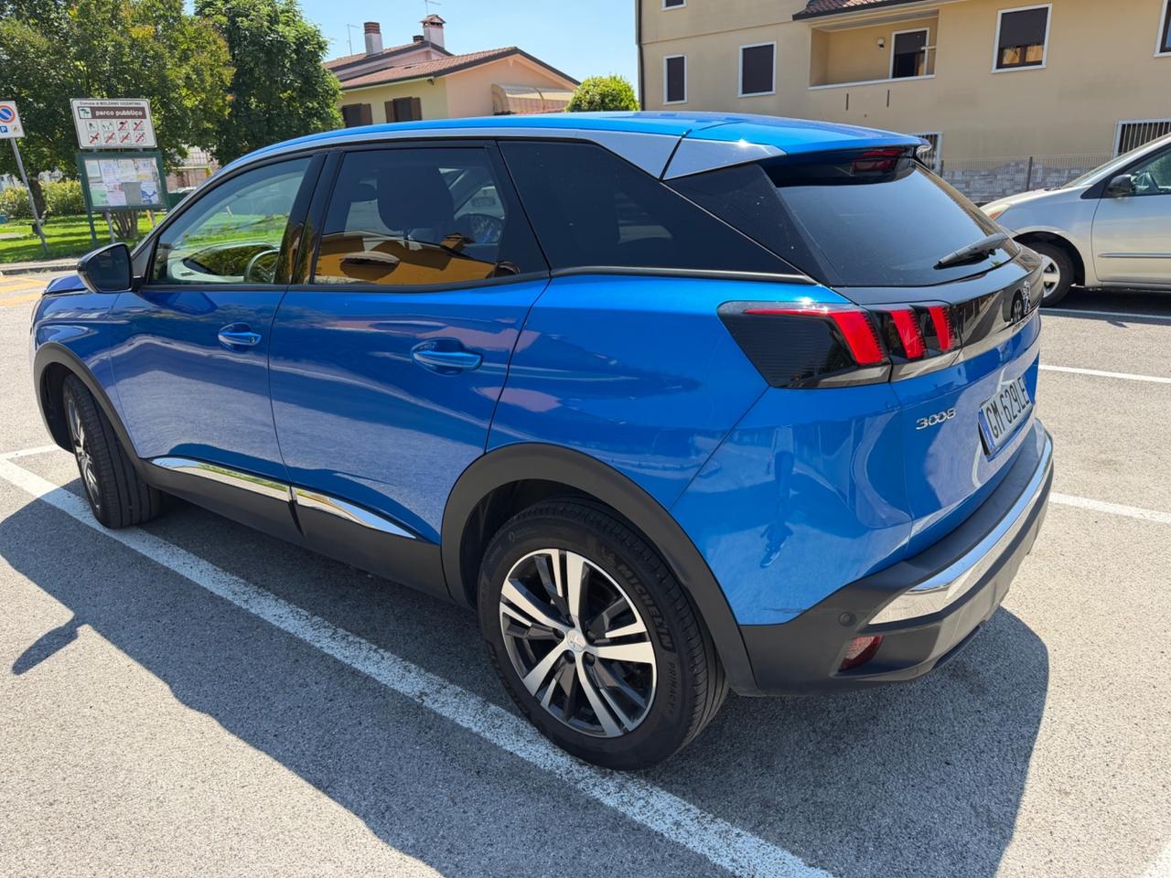 Peugeot 3008 BlueHDi 130 S&S EAT8 Allure Pack