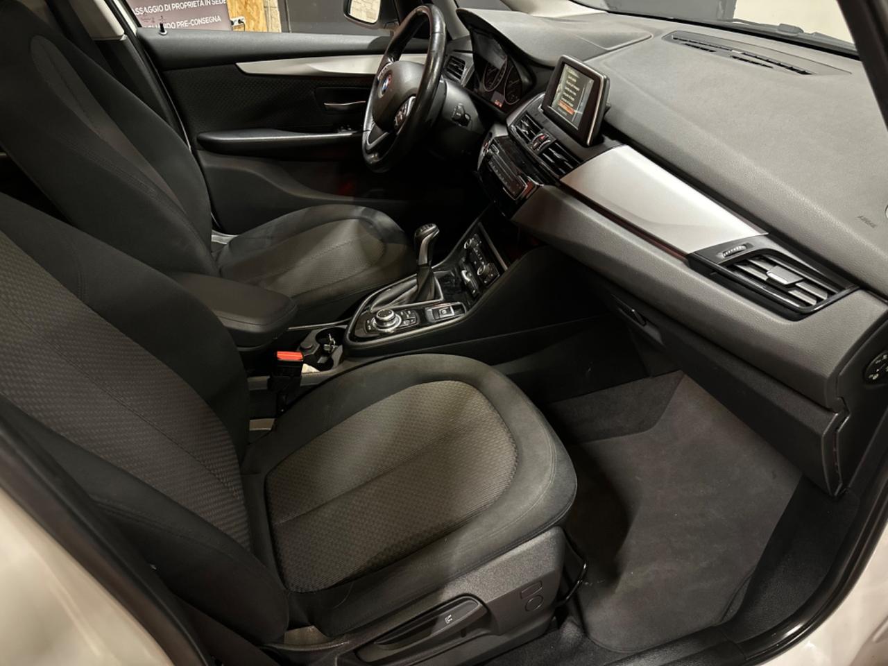 Bmw 2er Active Tourer 214d Advantage