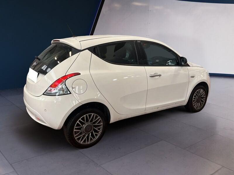 Lancia Ypsilon III 2021 1.2 Alberta Ferretti Gpl 69cv