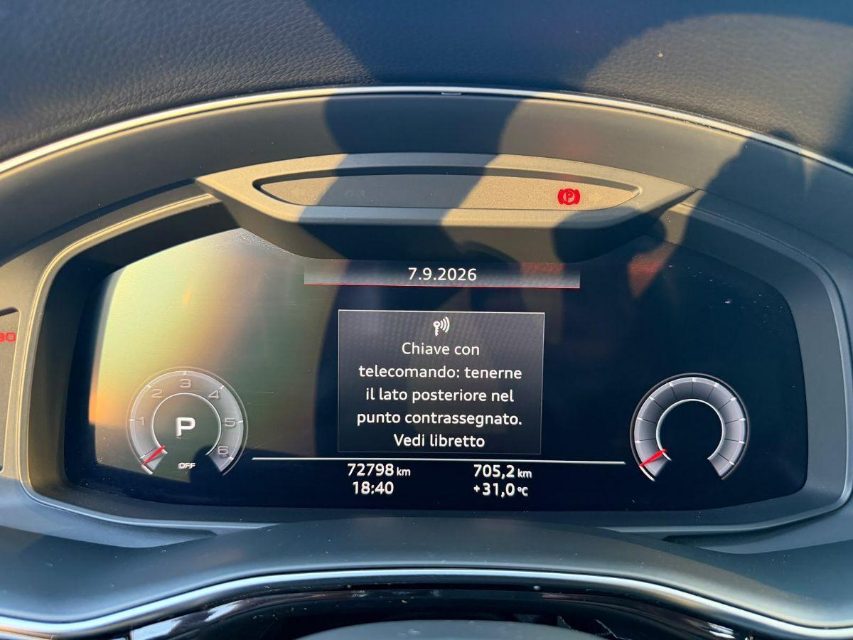 AUDI - Q8 - 50 TDI 286 CV quattro tiptronic Sport