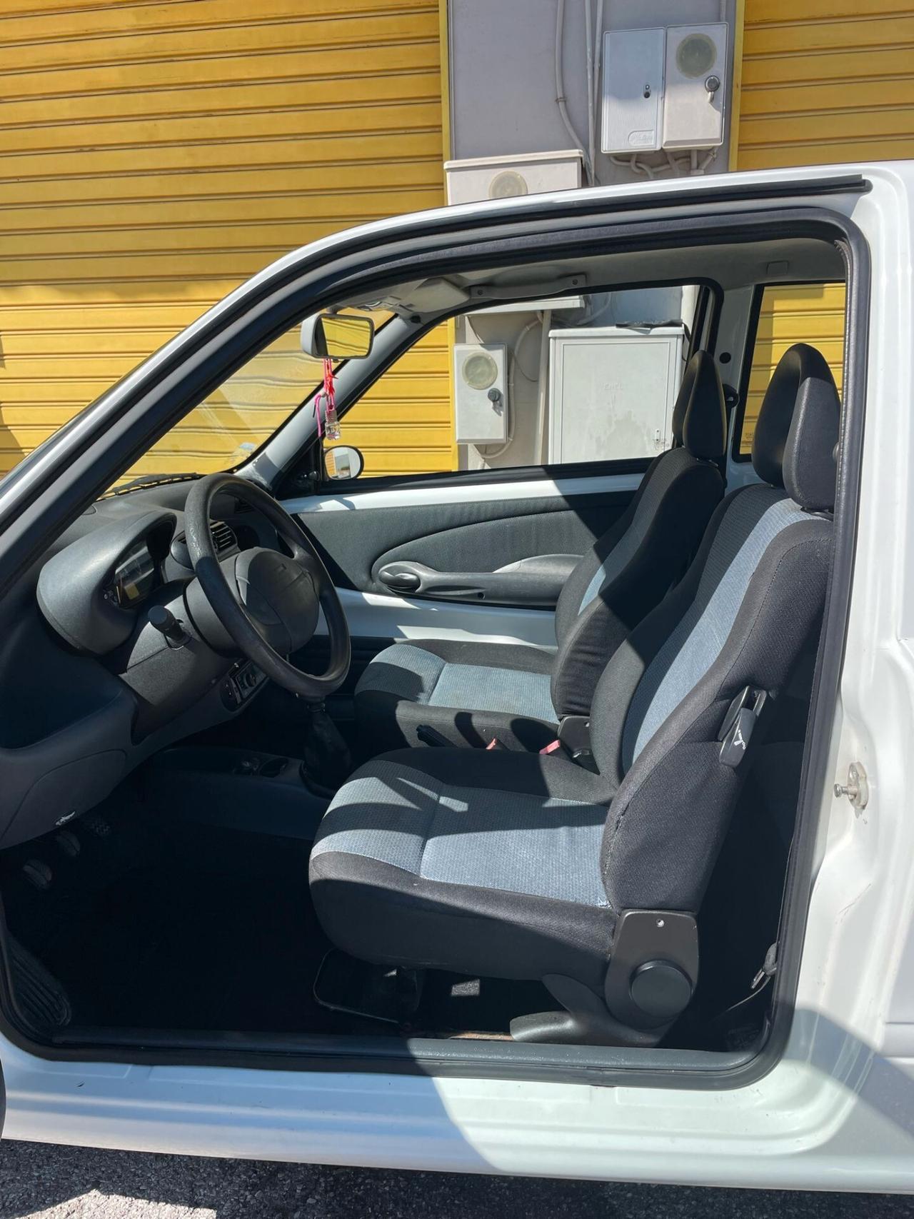 FIAT 600 1.1 BENZ X NEOPATENTI CLIMA IDROGUIDA