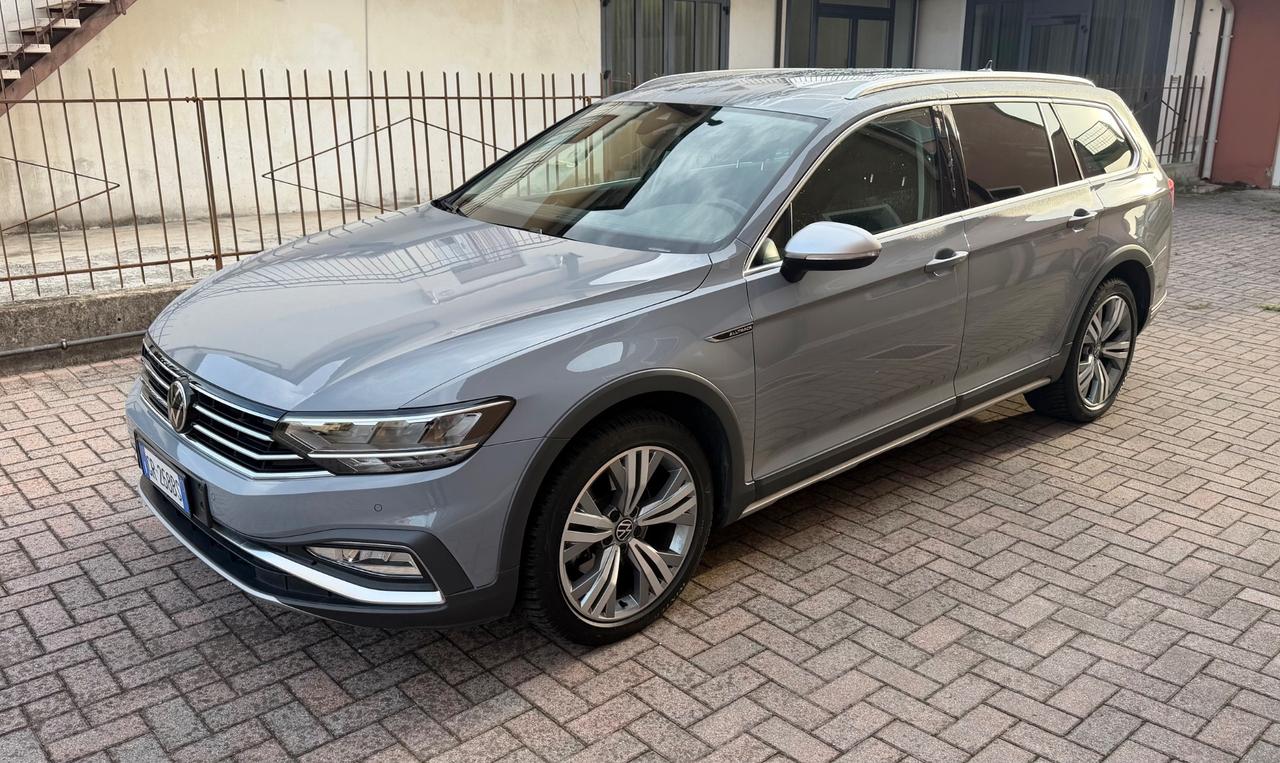 Volkswagen Passat Alltrack 2.0 TDI 200 CV 4MOTION DSG