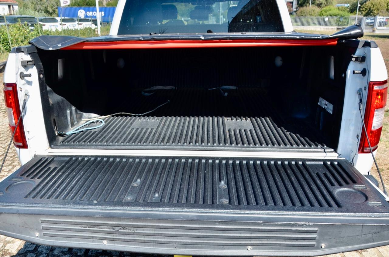 FORD F150 SUPER CREW 2.7 V6 BITURBO 330cv AUTO 5 POSTI, VETTURA PRIVATA NO IVA, EURO 6C, GANCIO TRAINO, RETROCAMERA, PERMUTE