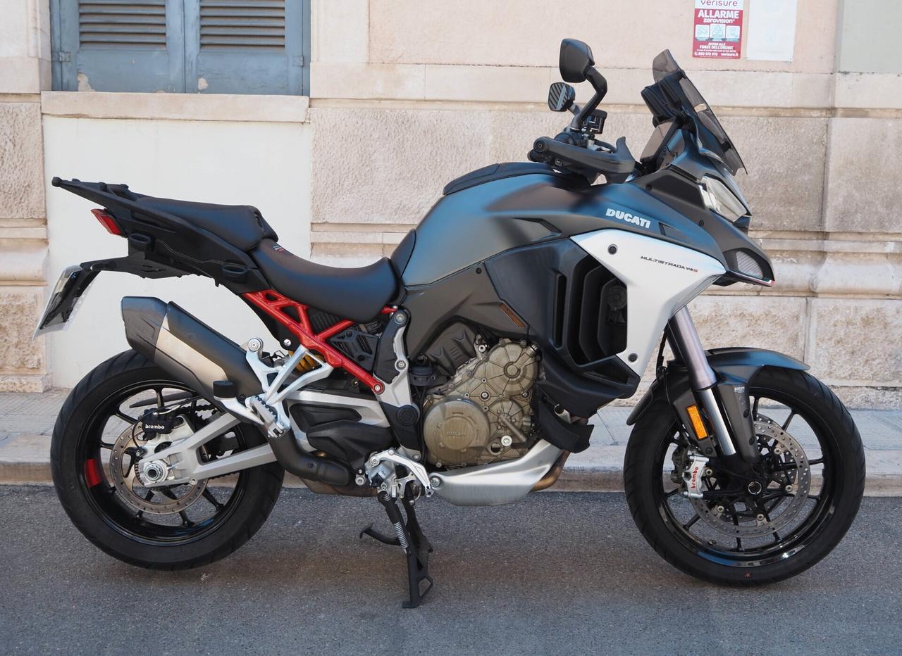 Ducati Multistrada V4 S Full