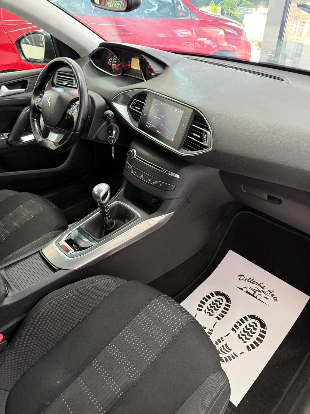 Peugeot 308 BlueHDi 120 S&S EAT6 SW Allure