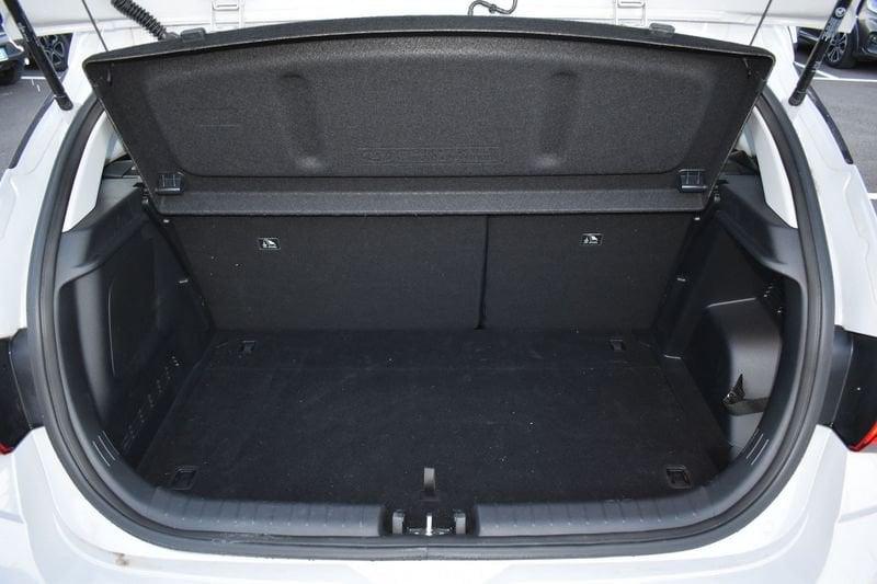 Hyundai i20 1.0 T-GDI 48V 100cv ConnectLineDCT